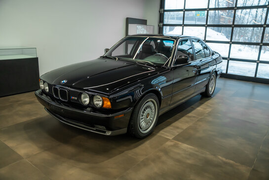 1992 BMW M5 1992 Black